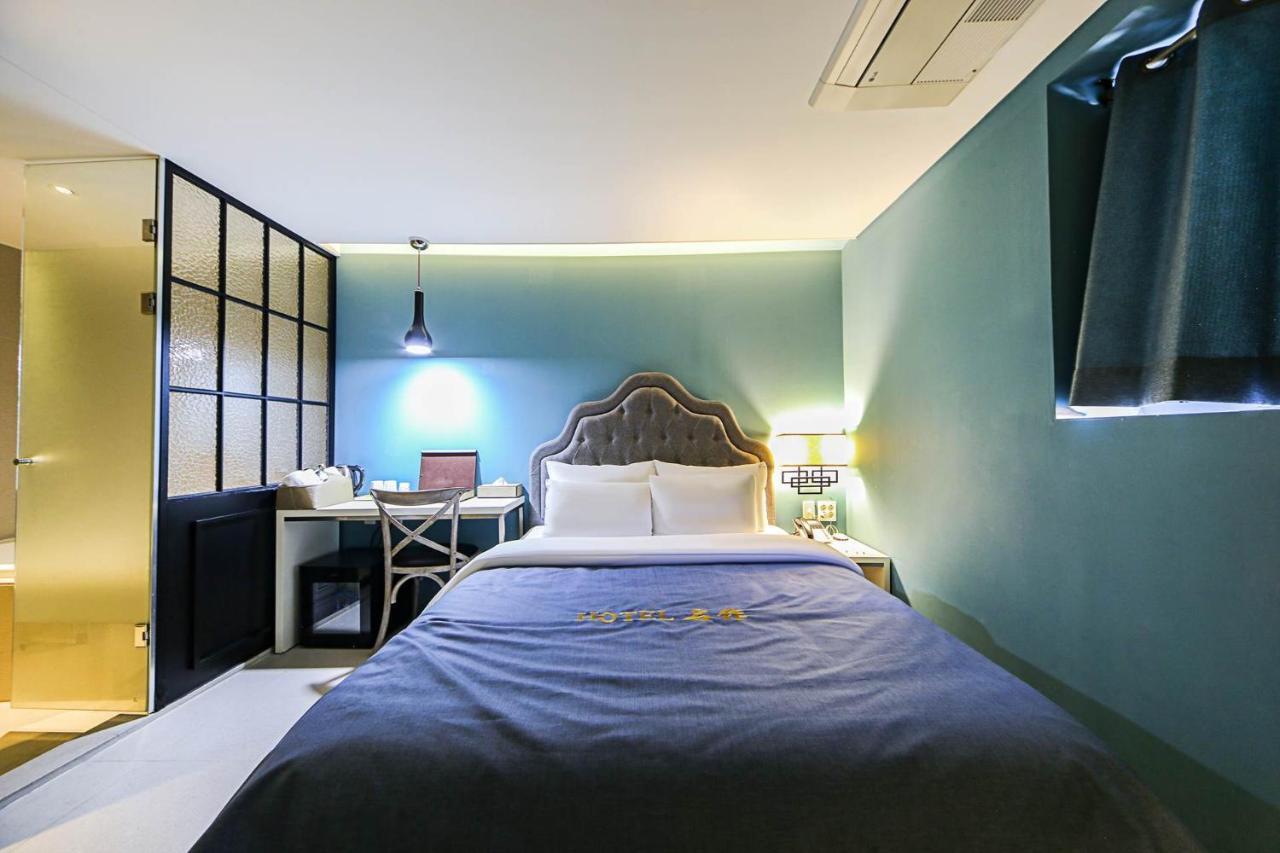 Hotel Myeongjak Чхунчхон Экстерьер фото